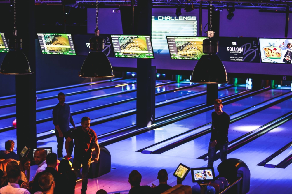 TikTok Deal - 55 Min. Bowling für bis zu 8 Personen